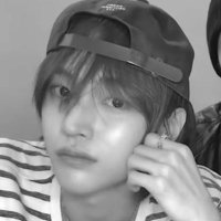 ︎🎸 (@wonbinri) 's Twitter Profile
