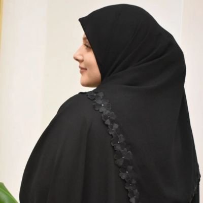 یه دختر کوردستانی عاشق وجانفدای رهبرم سید علی خامنه ای 🇮🇷💚