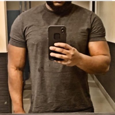 mcfart01's profile picture. 