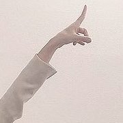 篠崎愛さんが新曲を出してくれる日を待ちわびる者です。
シンガーとしての素晴らしさがもっと評価されるべきだと日々思っています。This account talks about how amazing Ai Shinozaki is as a singer.