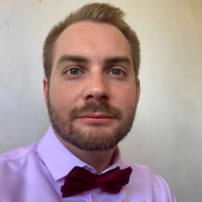 trentenaire gay 💅🏳️🌈 DJ de la finance 📍15eme arrondissement de Paris.