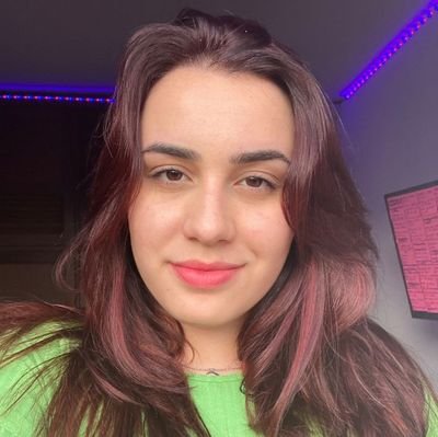 SkylinePet52241's profile picture. love in the air