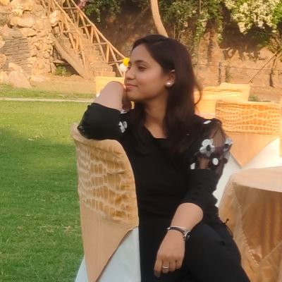 teshu_sangwan's profile picture. Budding✨