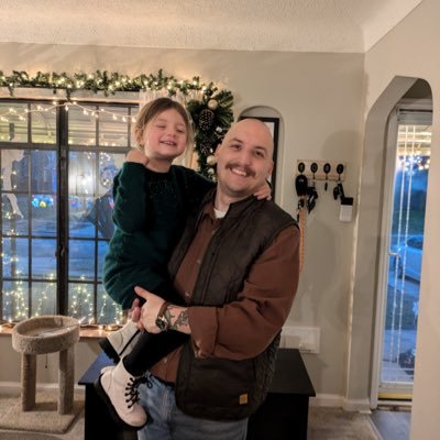 retired touring guitarist, full time dad, part time nerd.