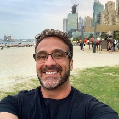 Un homme à découvrir😊…a man to discover…Un hombre por descubrir❤️…ein Mann, den es zu entdecken gilt…😍 un uomo da scoprire…een man om te ontdekken🙏🏻❤️
