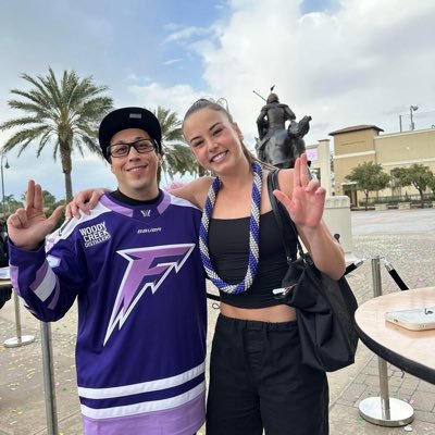 TobarLOL's profile picture. RCC Student and huge Tate McRae fan!