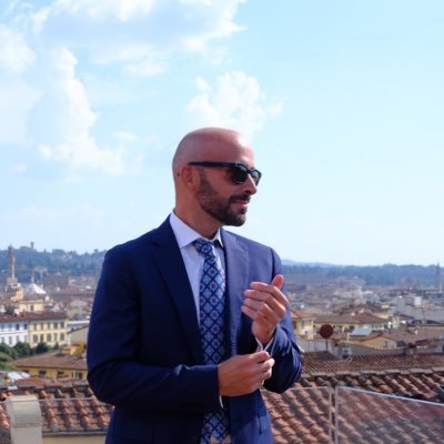 lino_locurcio's profile picture. Medically truth seeking - Medical Docτor | Oral Surgeon | AI Enthusiasτ | τ | e/acc | Aspiring Maxillofacial |