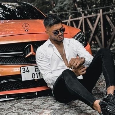 samyibra282's profile picture. Digital explorer | Meme enthusiast.
