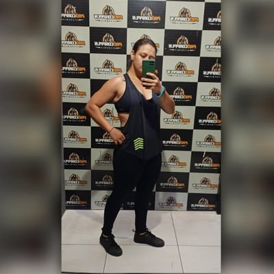 🚴♀️🏋♀️💪👽 Physical Education - Loading ...
Patinação 🛼 ... M.M.B ❤️💍