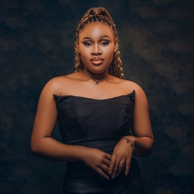 confide_tweet's profile picture. 