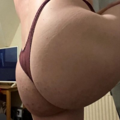 lucy_sissy92752's profile picture. 