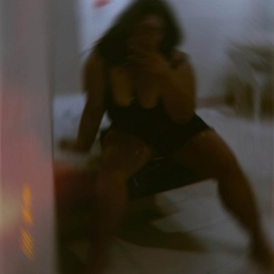 SW • 18+ • BBW • lets fuck? • know me? idc stfu mind your business.
Telegram : @yourgirlemmamae
