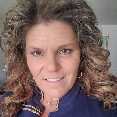 Dmhpr67's profile picture. Never say can't, because you always can. Just try.