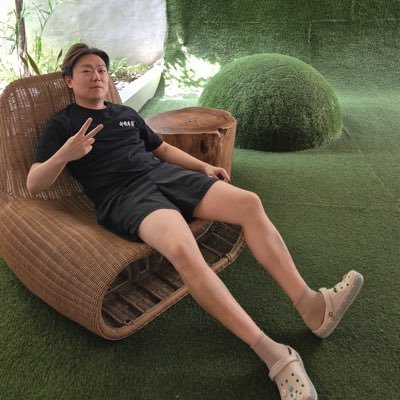 lxcfdfsdip's profile picture. #TSLA #PLTR 평범한 대한민국 30대 还有喜欢学习中文。