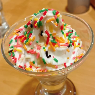 TWI_0_LIGHT's profile picture. オタクです／TRPG／ラジオ／FF14／SnowMan／絵を描く