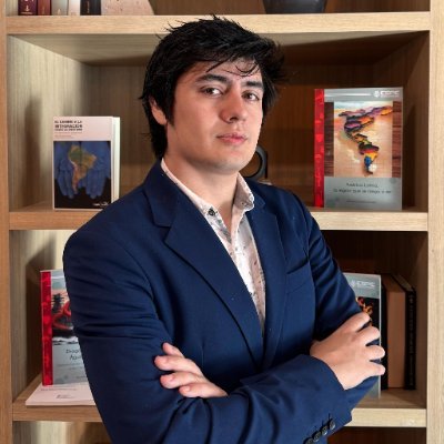 Politólogo e Internacionalista. Msc. en Política Pública y Desarrollo Humano x2 @MaastrichtU @UNUMERIT
Investigador y Escritor
DD.HH.