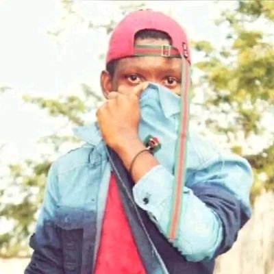 Here we go©
Am SonMen•Father•Grandfather
¶simba sports club fan
¶Liverpool Fc fan
¶Los angels Laker fan
¶Twaha kiduku fan
¶Italy Fan
▪︎Doctor by professional ☆