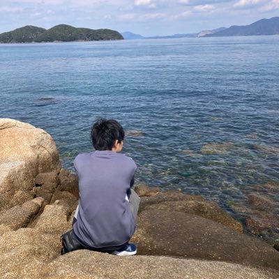 dFBOeYjgIKDaSqL's profile picture. 学歴コンプ。