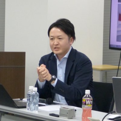 開業税理士・不動産鑑定士/数検準1級/日商1級/気象予報士/早大理工/不動産評価/株式評価/事業承継/税理士向け研修講師/著書(https://t.co/n6ntaA0YXf)(https://t.co/x1rClwMDMD)(https://t.co/1kNa48MryZ)