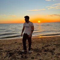 Robin (@robinchopra10) 's Twitter Profile Photo Robin (@robinchopra10) 's Twitter Profile Photo
