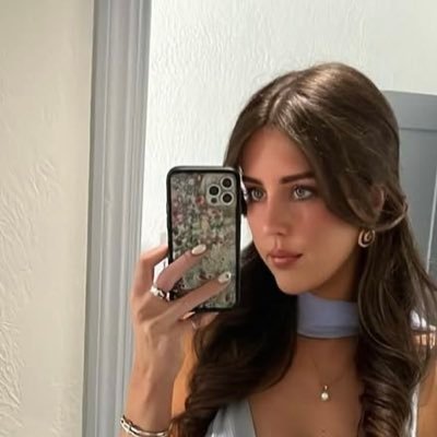 lelealombriz's profile picture. burner account 🇧🇷