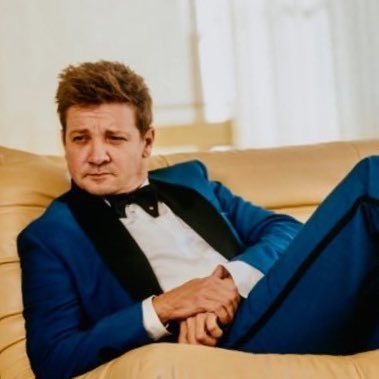 renner6jeremy's profile picture. "Mayor of Kingstown" RennerVation Foundation - "Love and Titanium" EP out NOW !!