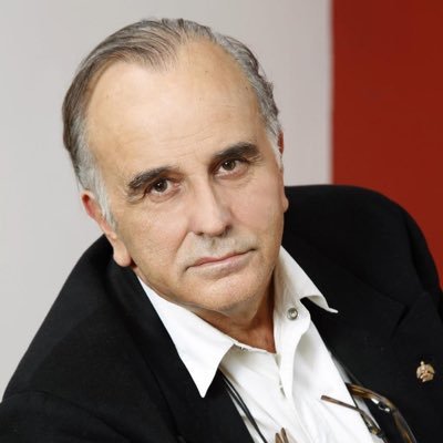 bernard_desouzy's profile picture. French Artist • Portraitist • Sculptor • Creator of Subjectivism • Member of the Russian Academy of Arts and Letters • DM for info, orders & collabs •