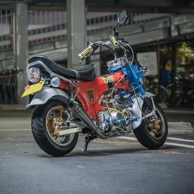 taichi3desu's profile picture. BMW 320d f31.CBR600RR.チョイノリ.PCX.シャリー→ダックス .スニーカー.古着屋巡り.ガンプラ.ガチャガチャ.レコード.フォロバ100%