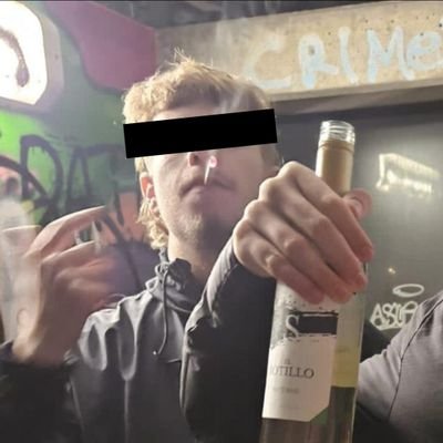 Großer Fan von lustigen Katzenvideos, lecker Bierchen und den Kickers aus Stuttgart |#FckAfd| 161🚩