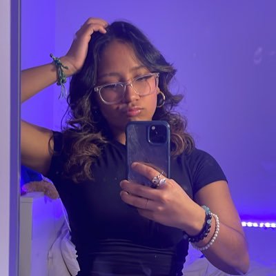 trueangel115's profile picture. message me. looking for a paypig or sugar daddy. don't waste my time. send me some money first so I know you're serious. WONT PAY FEES IN ADVANCE.