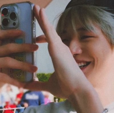 • ᴅᴀɴɪᴇʟ.ᴋ.ʜᴇʀᴇ | _ᴊᴇᴏɴɢᴊᴀᴇʜʏᴜɴ •
( fan account )