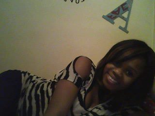 LickCandy_'s profile picture. Follow Me. . Im Pretty'Badd. . .  ! I Follow back too :)