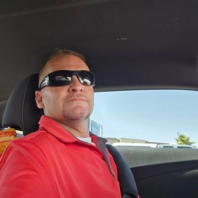 American, conservative, constitutionalist,contractor,father