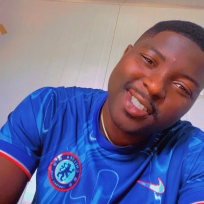 Instagram :@khimkigh @Chelseafc ā |Team #Drake #Jcole #KendrickLamar |#footballaddict| WhatsApp: +233531437979 #capricorn ā