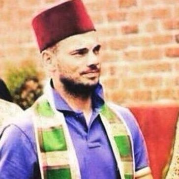 BaranKucukyoruk's profile picture. ❤️💛