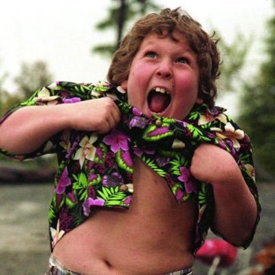 MiVideoclub1987's profile picture. Amante del 7° arte en general y del cine de los 80 y 90 en particular 📽️🎞️Coleccionista de cine en formato físico (VHS, DVD, Bluray y UHD). IMDb: MiVideoclub