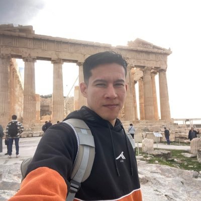 LarryRJove's profile picture. Ser feliz cuesta menos de lo que creemos, INTÉNTALO 😎