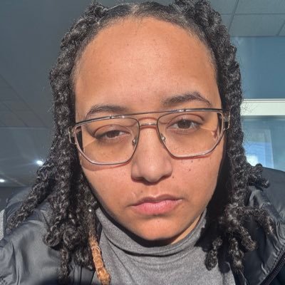 Poet | Nostalgic 90s baby | Hampton U Alumnae