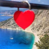 anda apostolatou (@andaaposto66608) 's Twitter Profile Photo