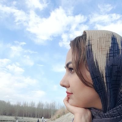 چیزی که سرنوشت انسان را میسازد استعدادهایش نیست، انتخاب هایش است
(مشغولم که از
مَن یک مَنِ
بهتر به بار آید!)
⛔️متاهل،دایرکت ⛔️
https://t.co/PxtpLbXCg5