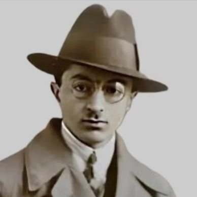 EastOfScience's profile picture. جاوید شاه 👑