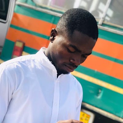 OBYOBY81863y's profile picture. 