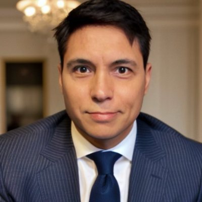 Roberto, host of the new show 'The Chat' now on YouTube.
