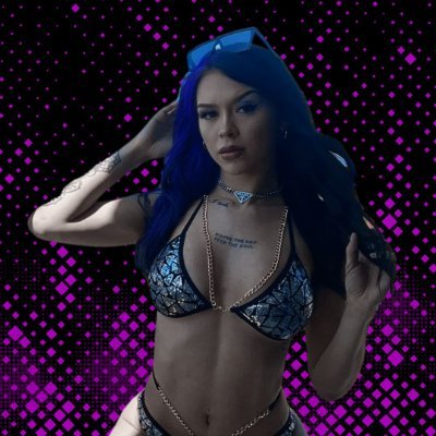Sweetheart from Chicago!
~
Daughter of Punk and Lee.
~
I love you, dad. {@SecondCityPunk_}
~
Not affiliated with @/ElaynaBlack