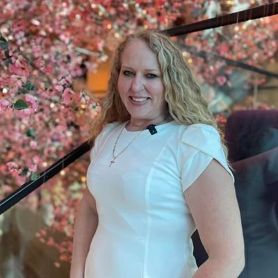 Annabelle145582's profile picture. 