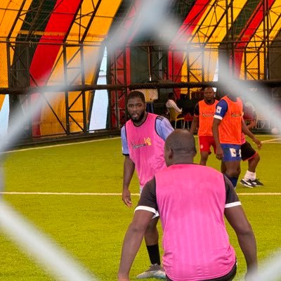 ndamfarouk's profile picture. Manager et Producteur de Mr Chantal, Expertise en Communication globale et Digital | CEO de True Label And Consulting | Promoteur culturel