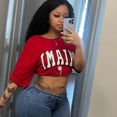 50 inch ASS 🌸 Just a hint of rebel with a dose of charm ✨ B/G videos
Solo
Cream
https://t.co/Vf7uWN8CY9