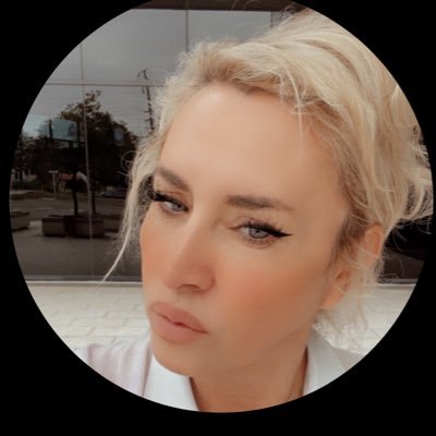 DragonMarbella's profile picture. Film Producer/Director/Boss Babe ✍️