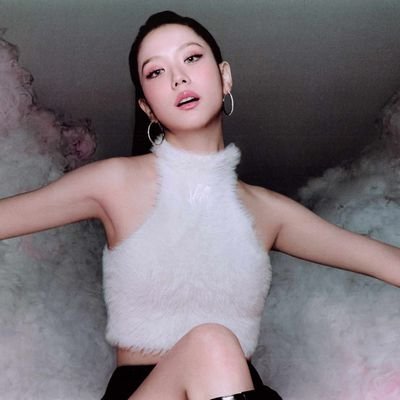 CrissSakuraHaru's profile picture. Just around here~  #sasusaku fan since forever 🌸 kpop fan 🩷