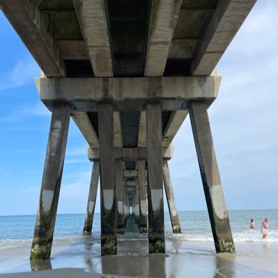 livie80's profile picture. 